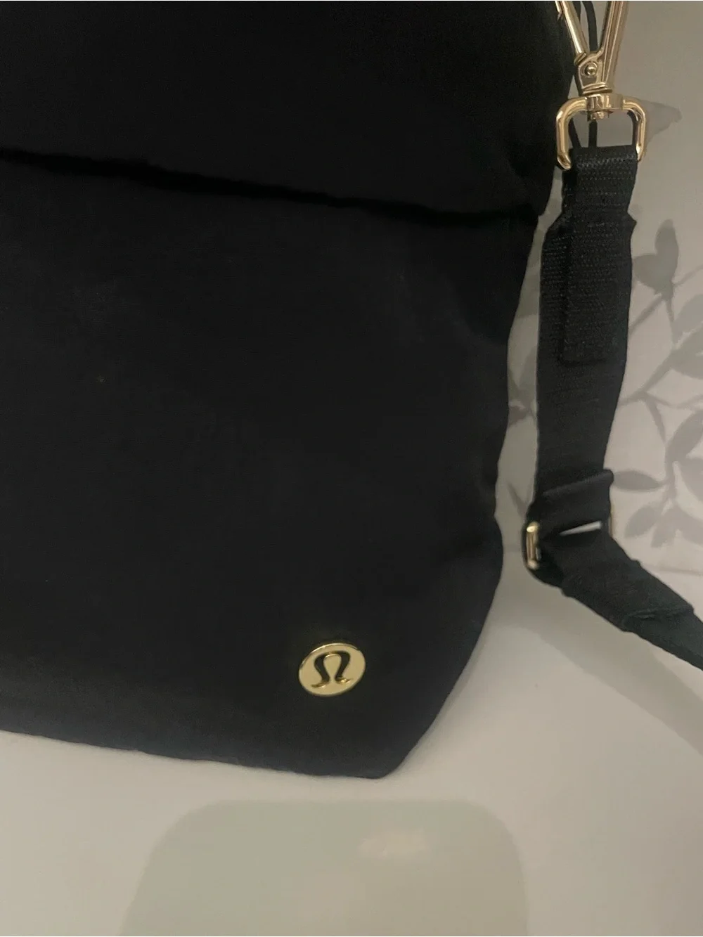 Lululemon On My Level Small Tote Bag 5L Black Gold NWOT